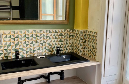 Gares Apartment | GREAT DUPLEX IN THE CENTER OF MONTPELLIER!