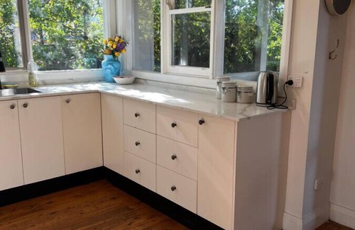 Booker Bay House | Great family getaway with Wifi & BBQ!