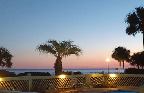 Myrtle Beach Condo | GREAT FOR COUPLES nBREATHTAKING OCEAN VIEW FROM BALCONY SPA SHOWER KGBED 65"TV