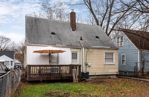 Detroit House | Great for long time stay, spacious and cozy