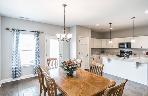 Gallatin House | Great Location! Brand new place! in Gallatin TN Close to everything.
