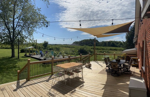 Geneva House | Great location to enjoy winery hopping, and close to the Spire Institute!
