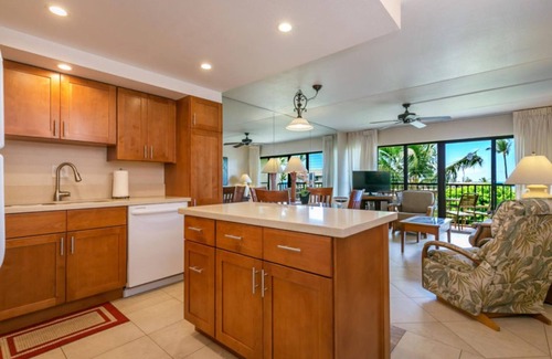 Kihei Apartment | Great place , Saturday to Saturday only Dec 20until Jan 3 left now