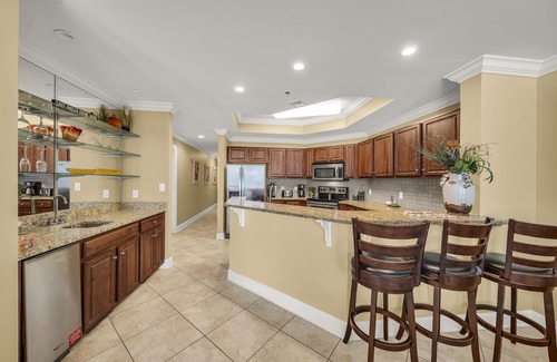 Orange Beach Condo | GREAT RATES*BEACH FRONT LAZY RIVER*Sleeps10*Oasis(formerly PW2) 802*8th floor