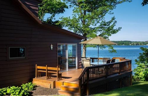 Town of Owasco Cottage | Great Summer Rental on Finger Lakes Wine Trail: Owasco East Side Lakefront
