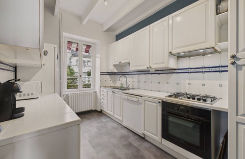 Trevou-Treguignec House | Great View - House for 6 - 650m to Beach