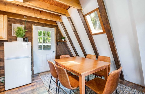 Berkeley Springs Cabin | Great Views! A-Frame w Hot Tub, Grill & Fire Pit