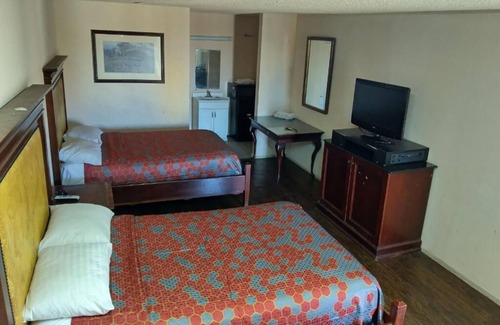 Fossil Creek Hotel | Great Western Inn & Suites - Saginaw