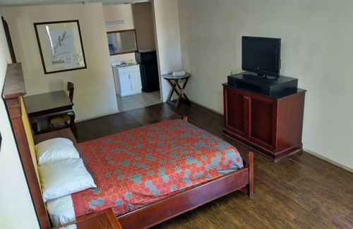 Fossil Creek Hotel | Great Western Inn & Suites - Saginaw