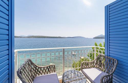 Perigiali Apartment | Greek Beach House Complex A7
