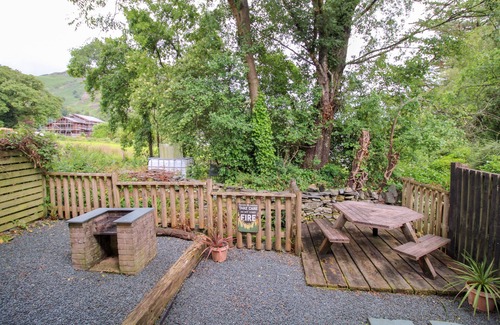Coniston Cottage | Green Beck Cottage Coniston - a cottage that sleeps 5 guests in 3 bedrooms