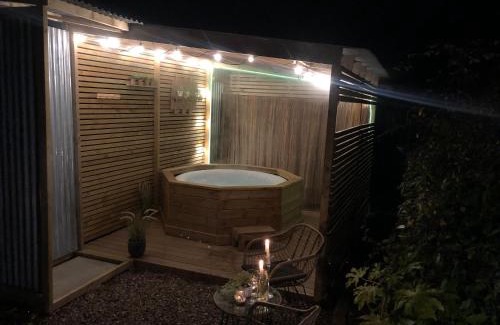 Much Birch Apartment | Green Pasture