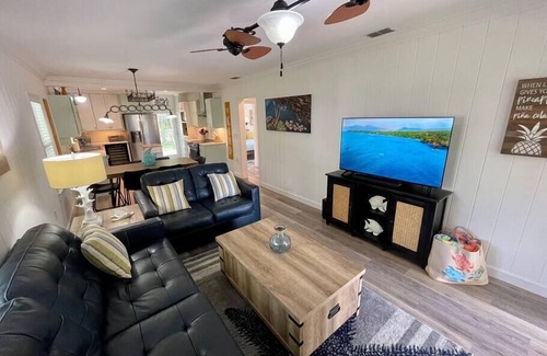 Stuart House | Green Turtle A - Stuart - House