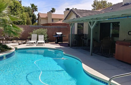 Green Valley North House | Green Valley(HENDERSON)3 Bdrm,2 BA, POOL/SPA home,10 miles from the strip