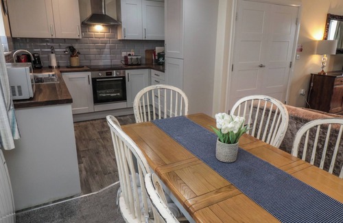 Seahouses House | GREENLEE HOUSE, pet friendly, country holiday cottage in Seahouses
