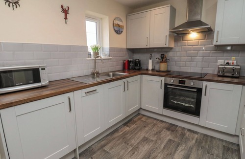 Seahouses House | GREENLEE HOUSE, pet friendly, country holiday cottage in Seahouses