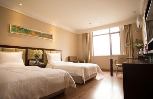 Hong'an County Hotel | GreenTree Inn Hubei Huanggang Hong An Wal-Mart Plaza Business Hotel