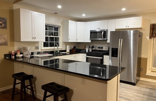 Mauldin House | Greenville 3 Bedroom 2 Bathroom House