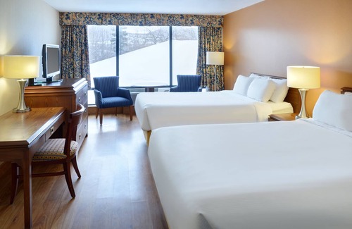 Corner Brook Hotel | Greenwood Inn & Suites