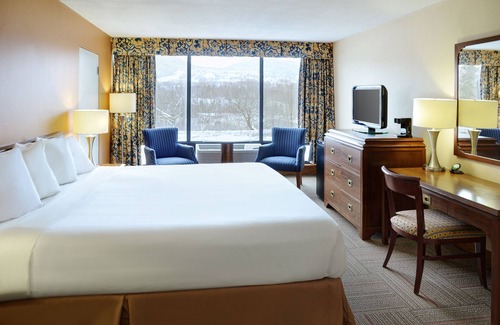 Corner Brook Hotel | Greenwood Inn & Suites