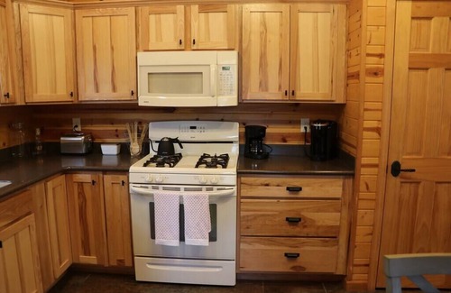 Greer Cabin | Greer "Monteverde's Retreat" #104 @ Riverbend Cabins
