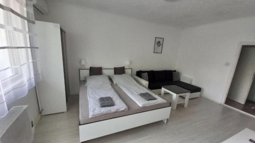 Debrecen Apartment | Grey Harmony Apartman