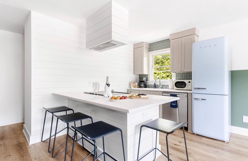 North Charleston Apartment | Griffin at The Quad: Stylish Haven in Park Circle