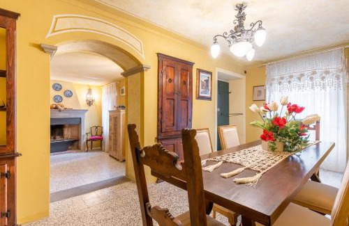 Molazzana Apartment | Grillo Rosso 5