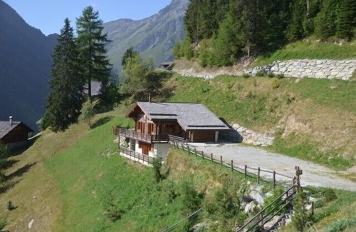 Grimentz Ski Chalet | Grimentz - Charming Spacious Alpine Chalet With Stunning Views, Sleeps 8-10