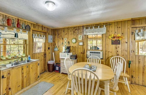 Keystone Cabin | Grizzly Gulch Cabin, Historic