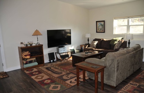 Choteau House | Grizzly Suite at Rocky Mountain Front Retreat - Harmony in paradise