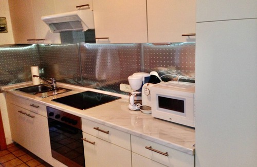 Hauzenberg Apartment | Große Ferienwohnung Pool Sauna Hallenbad Wintersport bei Passau