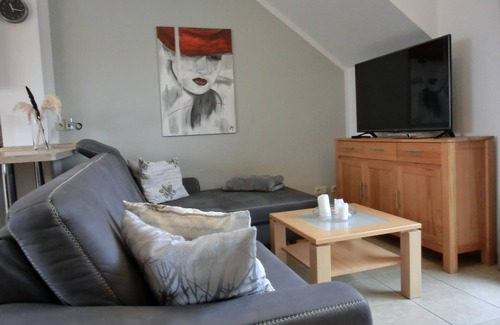 Graal Mueritz Apartment | Große, Komfortable 3 Zi.-fewo für 4 Pers., nur 700 m bis zum Strand, mit Wlan