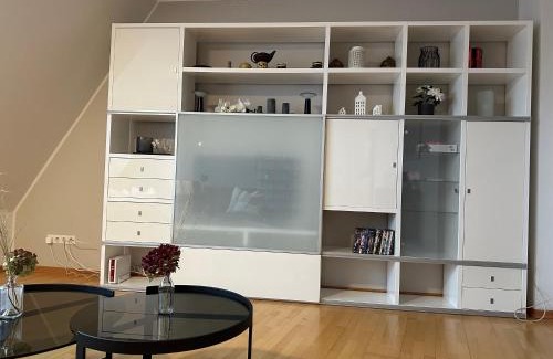 Leer Apartment | Großzügige, zentrale Ferienwohnung in Leer