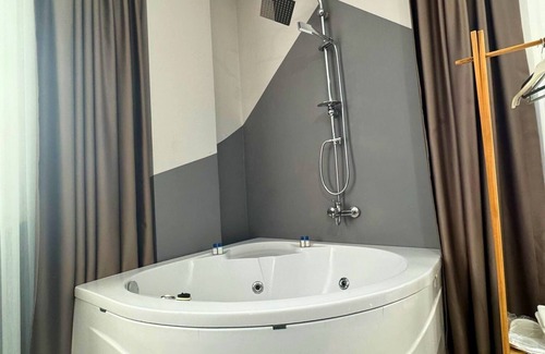 Yenisehir Hotel | Grond Konaklama Mersin