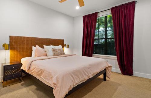 Bouldin House | Groovy SoCo Stay, Walk to Shops, Eats & Bars