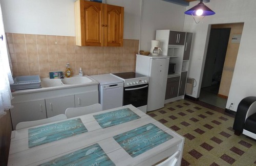 Notre-Dame-de-Monts Apartment | Ground floor apartment 100m from beach, pets allowed, easy parking