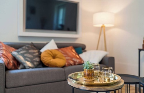 Freilassing Apartment | Ground floor "R" Bright 80m² 3-room apartment near Salzburg