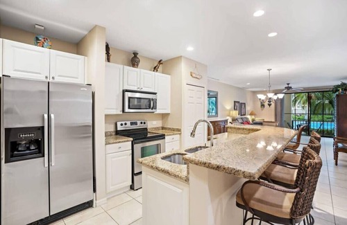 Playa Hermosa Apartment | Ground-floor unit in front of lazy river pool at Pacifico in Coco