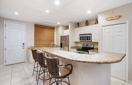 Playa Hermosa Apartment | Ground-floor unit in front of lazy river pool at Pacifico in Coco