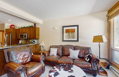 Keystone Condo | Ground level condo w/shared pool table & outdoor pool/hot tub - Dogs ok
