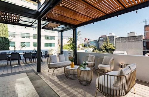 Roma Sur House | Group-Friendly Home in Roma Norte, Private Rooftop, City Views & BBQ