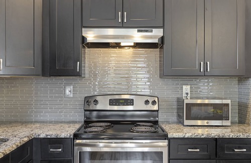 Coral Way Cottage | Grove/Gables New Cottage