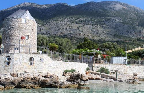 Kalamos Villa | GT Traditional Windmill