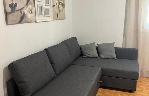 Lora Del Rio Apartment | Guadalora