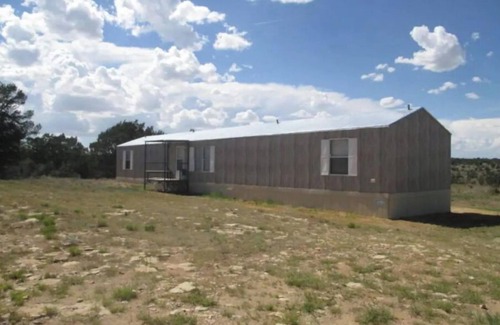 Whites City House | Guadalupe Getaway