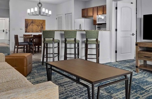 Ingram Condo | Guadalupe River 2 Bed/2 Bath Condo Resort ~Pools ~Slides