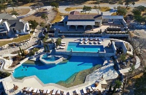 Ingram Condo | Guadalupe River 2 Bed/2 Bath Condo Resort ~Pools ~Slides