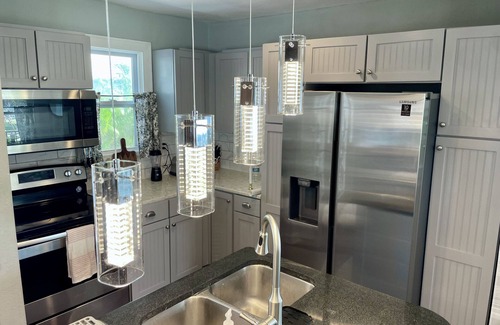Sun Bay South House | Guest favorite! South Tampa Home - Close to the Bay & Beaches! Great location!