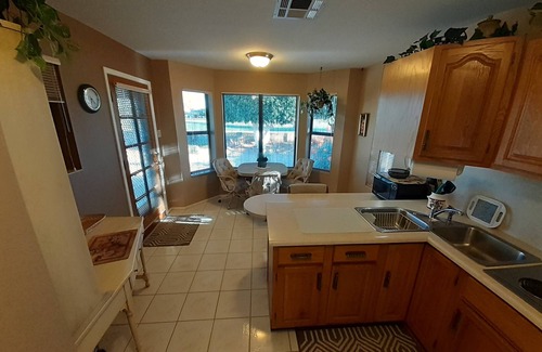 Sun City House | Guest-house Apartment on a Golf Course - Relaxing Views, Private & Quiet.